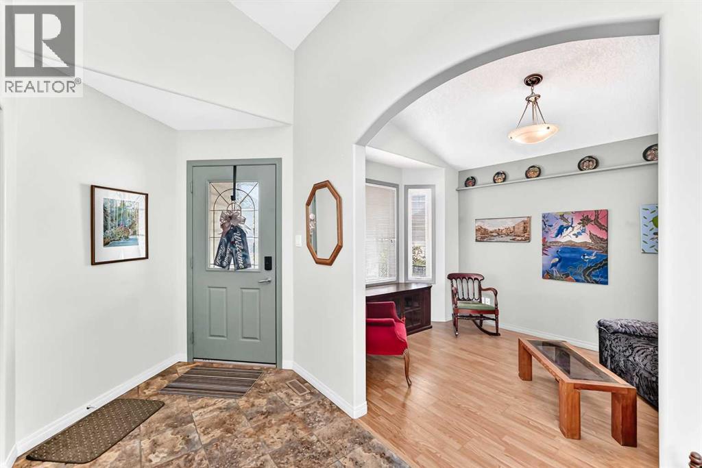 27 Jessie Robinson Close North, Lethbridge, Alberta, T1H6Y4, Lethbridge, Alberta — photo 4 of 5