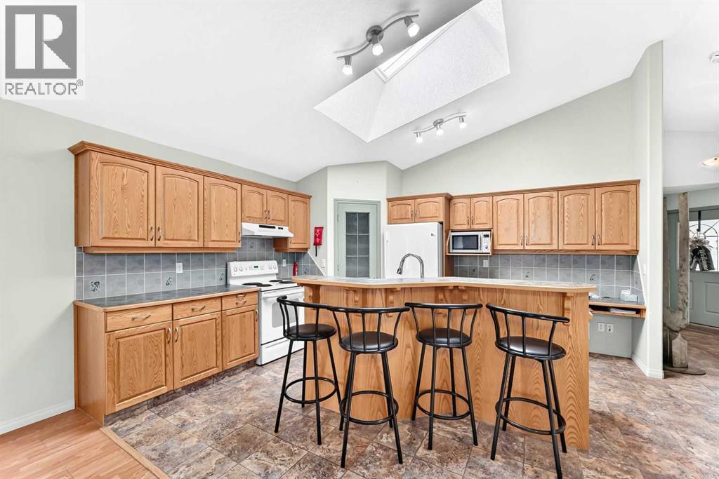 27 Jessie Robinson Close North, Lethbridge, Alberta, T1H6Y4, Lethbridge, Alberta — photo 5 of 5