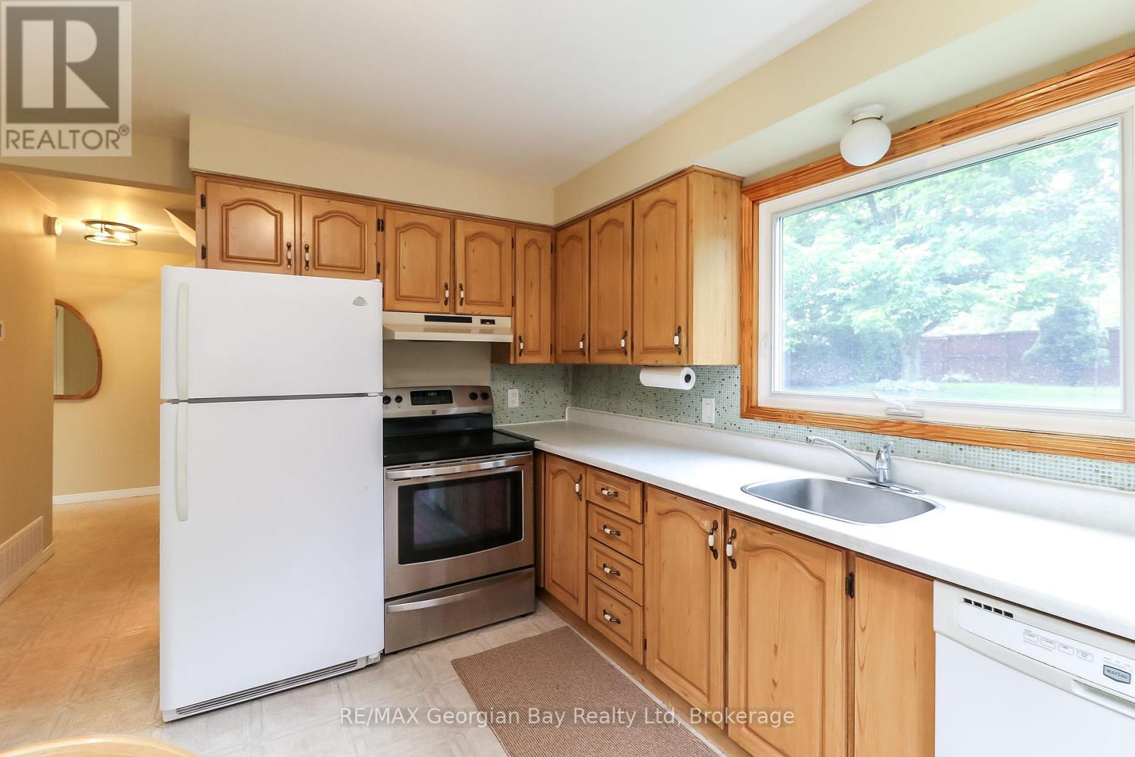 718 BIRCHWOOD DRIVE - Image 16