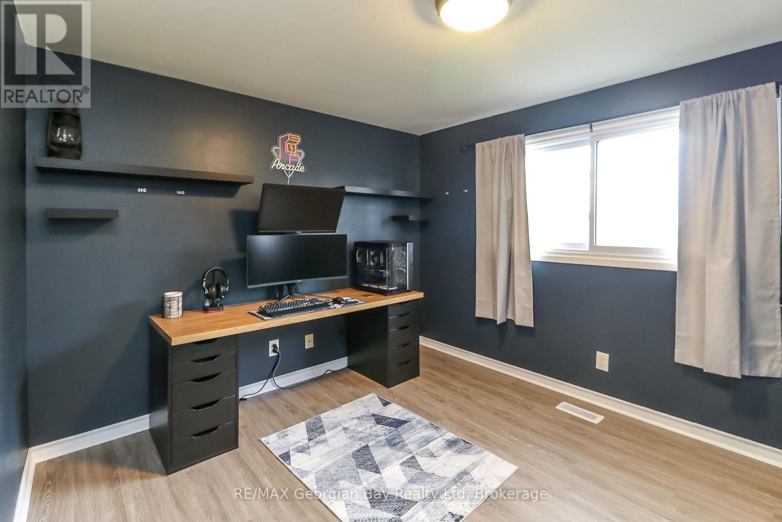 718 BIRCHWOOD DRIVE - Image 25