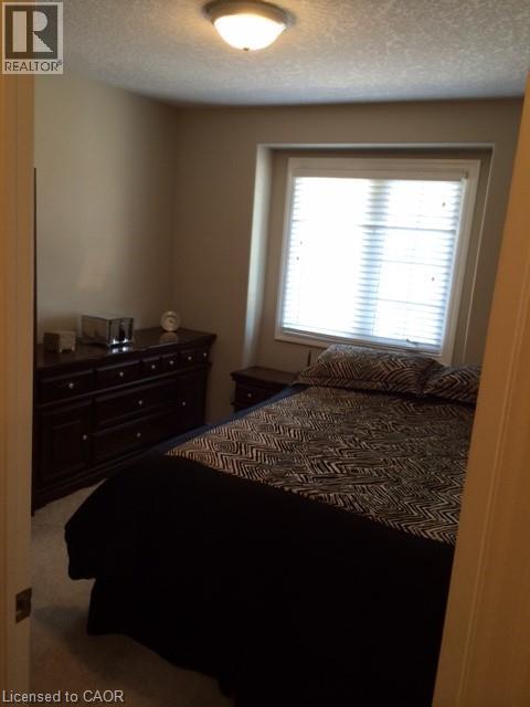 #11 105 PINNACLE Drive, Kitchener, Ontario, N2P1B8, Kitchener, Ontario — photo 5 of 5