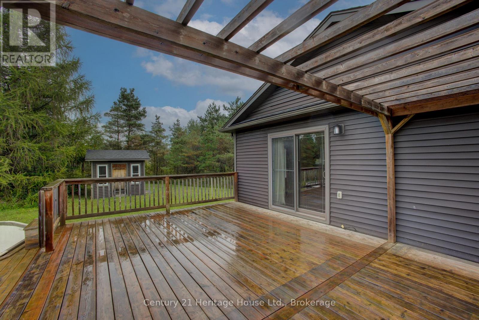 201 HUTTON HILL ROAD - 35