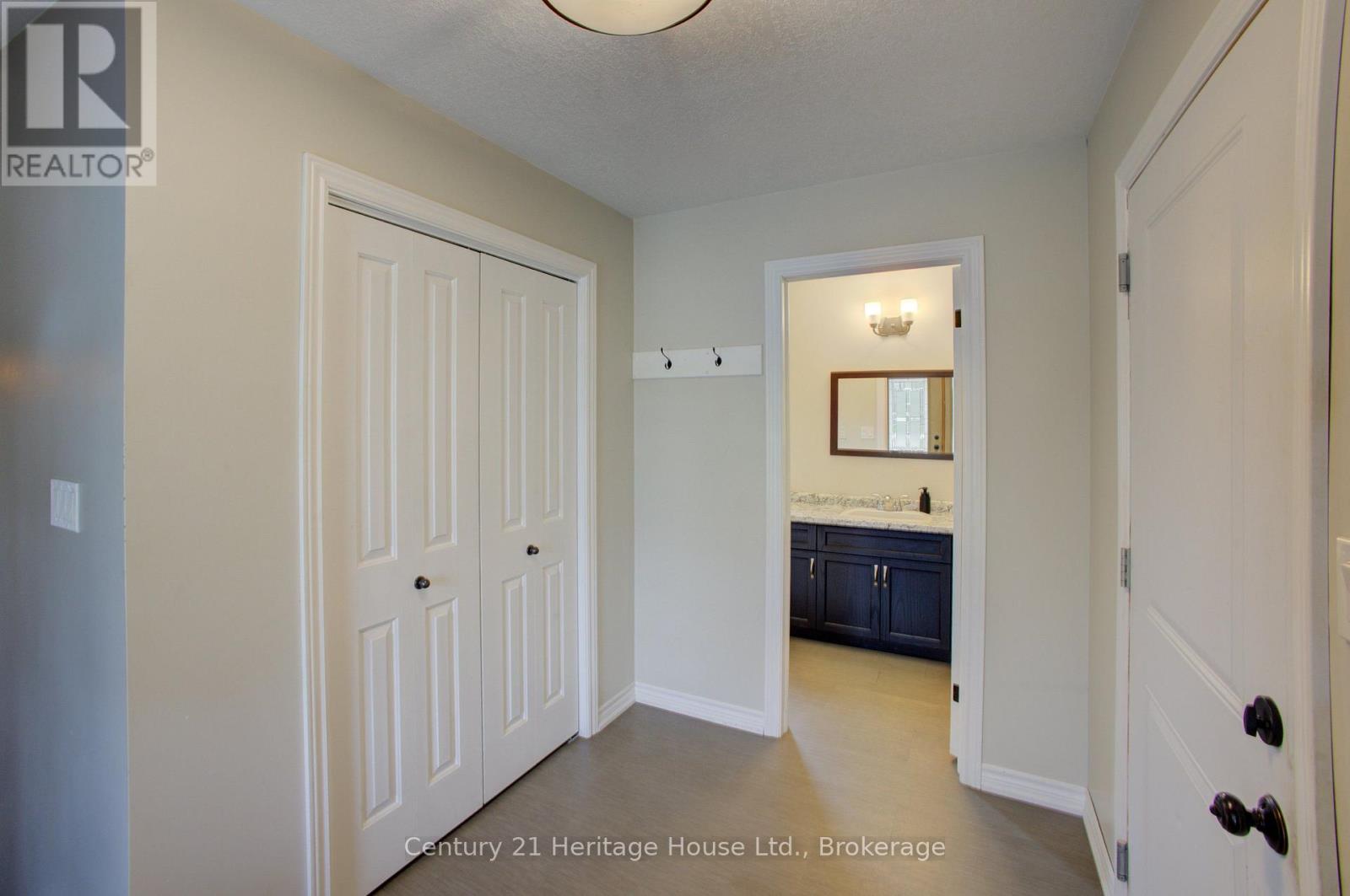 201 HUTTON HILL ROAD - 5