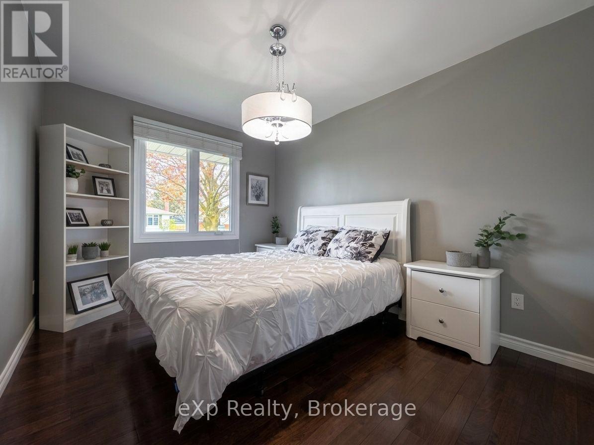 209 15TH AVENUE - 12
