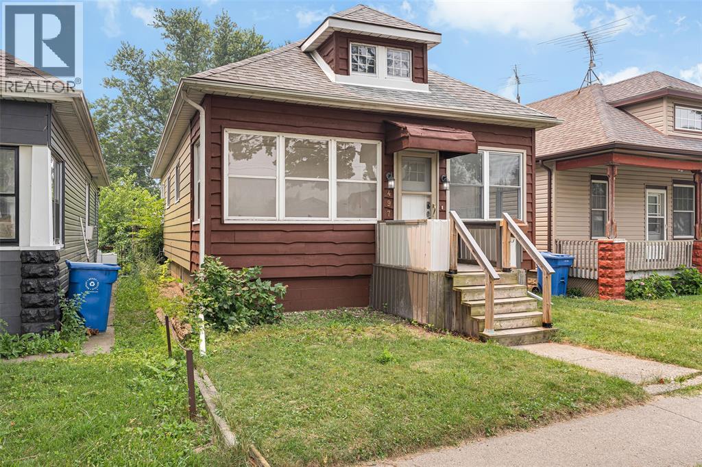 497 MCKAY Avenue, Windsor, Ontario, N9B1Z7, Windsor, Ontario — photo 2 of 5