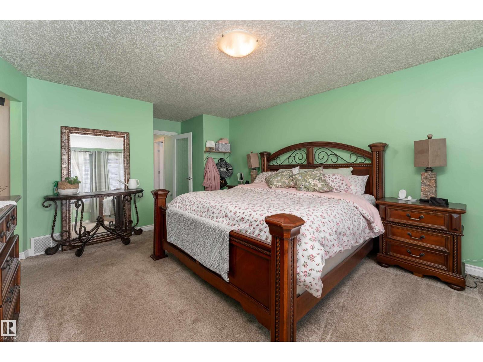 16613 58A ST NW - 26