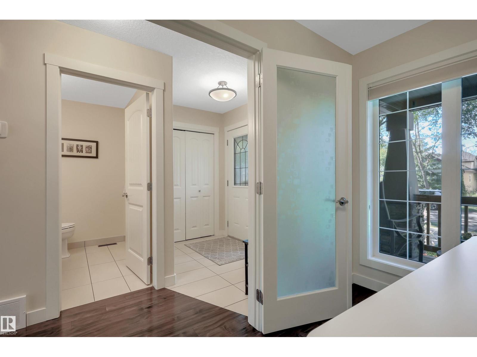 11317 123 ST NW - 18