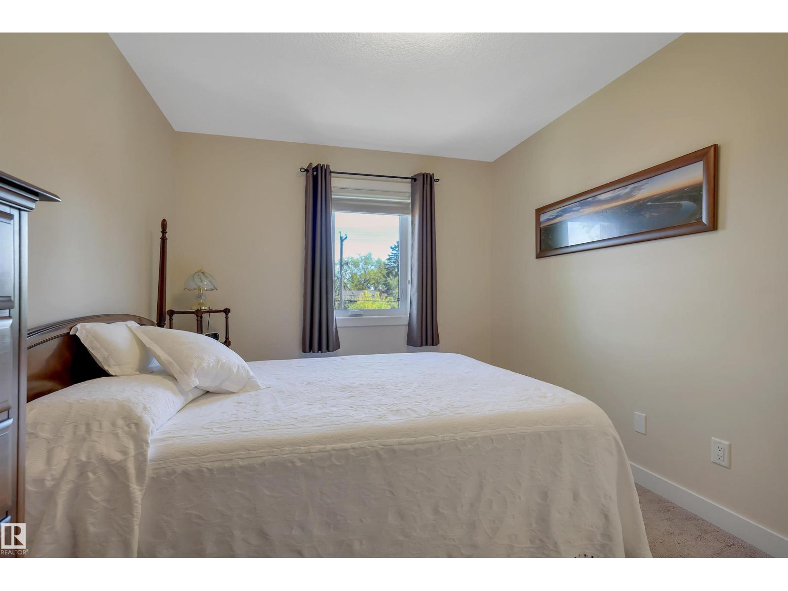 11317 123 ST NW - 29