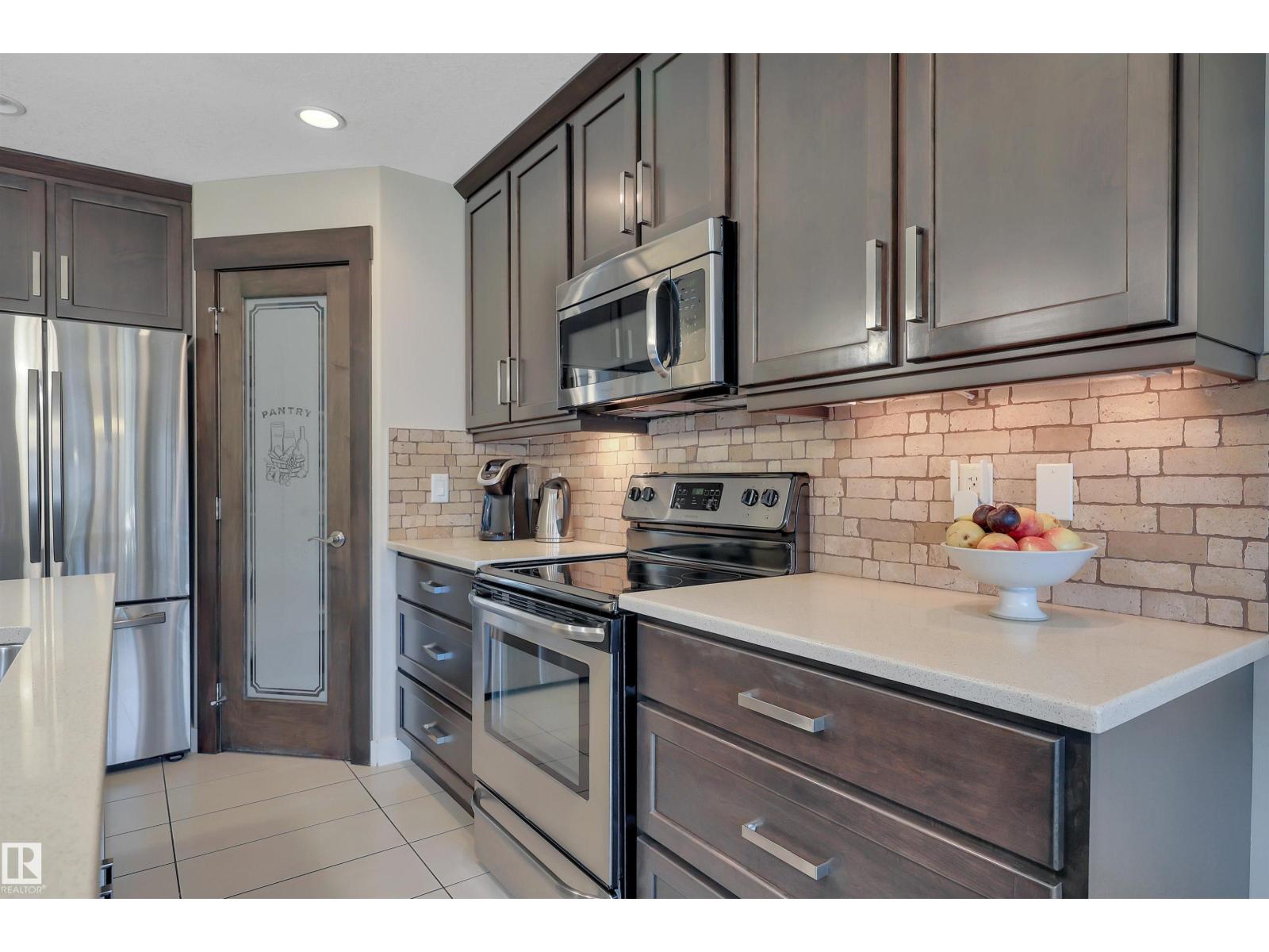 11317 123 ST NW - Image 8