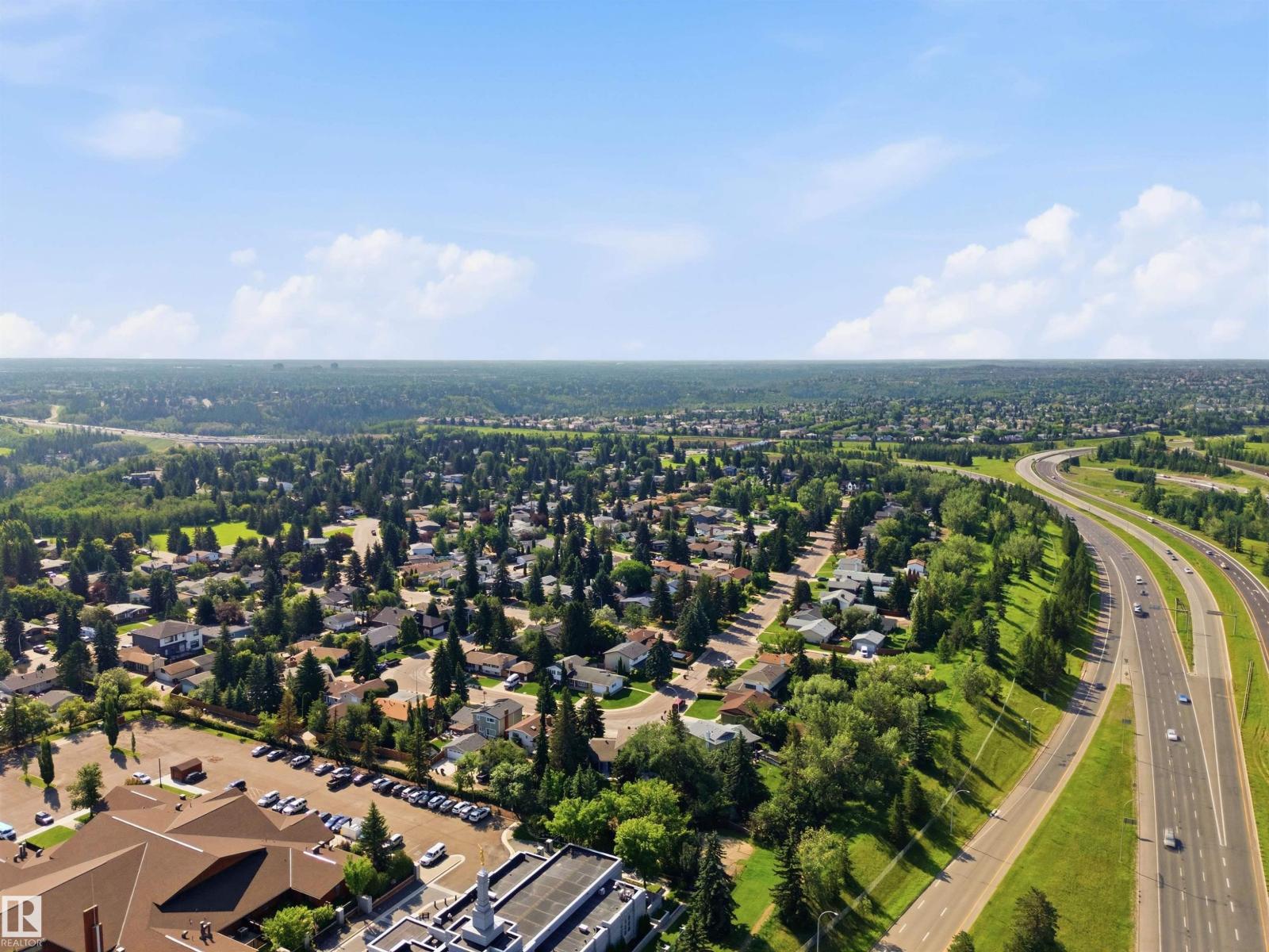 14307 50 AV NW - 66