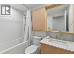 606 1100 Yates St, Victoria, BC V8V0H5 Photo 11