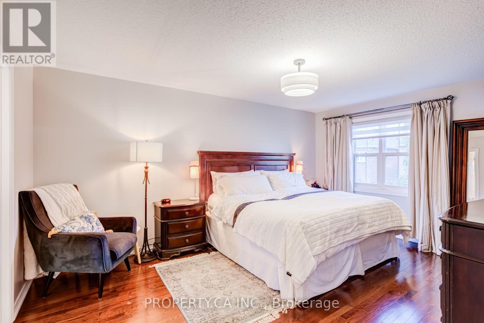 33 BETONY DRIVE - 20