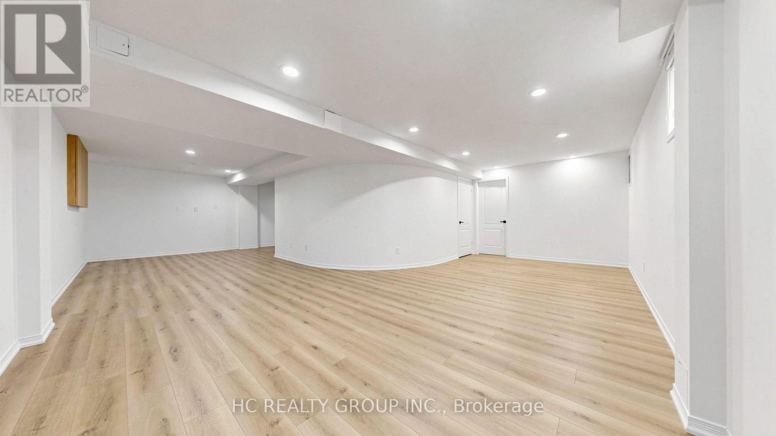 26 LANDMARK COURT - Image 41