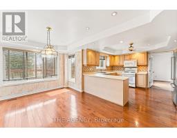 92 Russell Snider Drive, King, ON L0G1N0 Photo 10