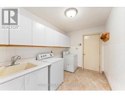 92 Russell Snider Drive, King, ON L0G1N0 Photo 24