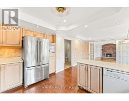 92 Russell Snider Drive, King, ON L0G1N0 Photo 9