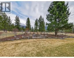 7540 Springs Terrace, Radium Hot Springs, BC V0A1M0 Photo 42