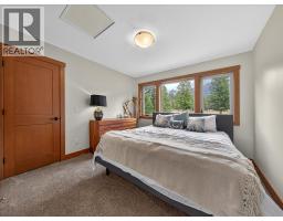 7540 Springs Terrace, Radium Hot Springs, BC V0A1M0 Photo 47