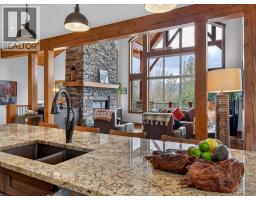 7540 Springs Terrace, Radium Hot Springs, BC V0A1M0 Photo 43