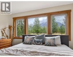 7540 Springs Terrace, Radium Hot Springs, BC V0A1M0 Photo 48