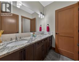 7540 Springs Terrace, Radium Hot Springs, BC V0A1M0 Photo 59
