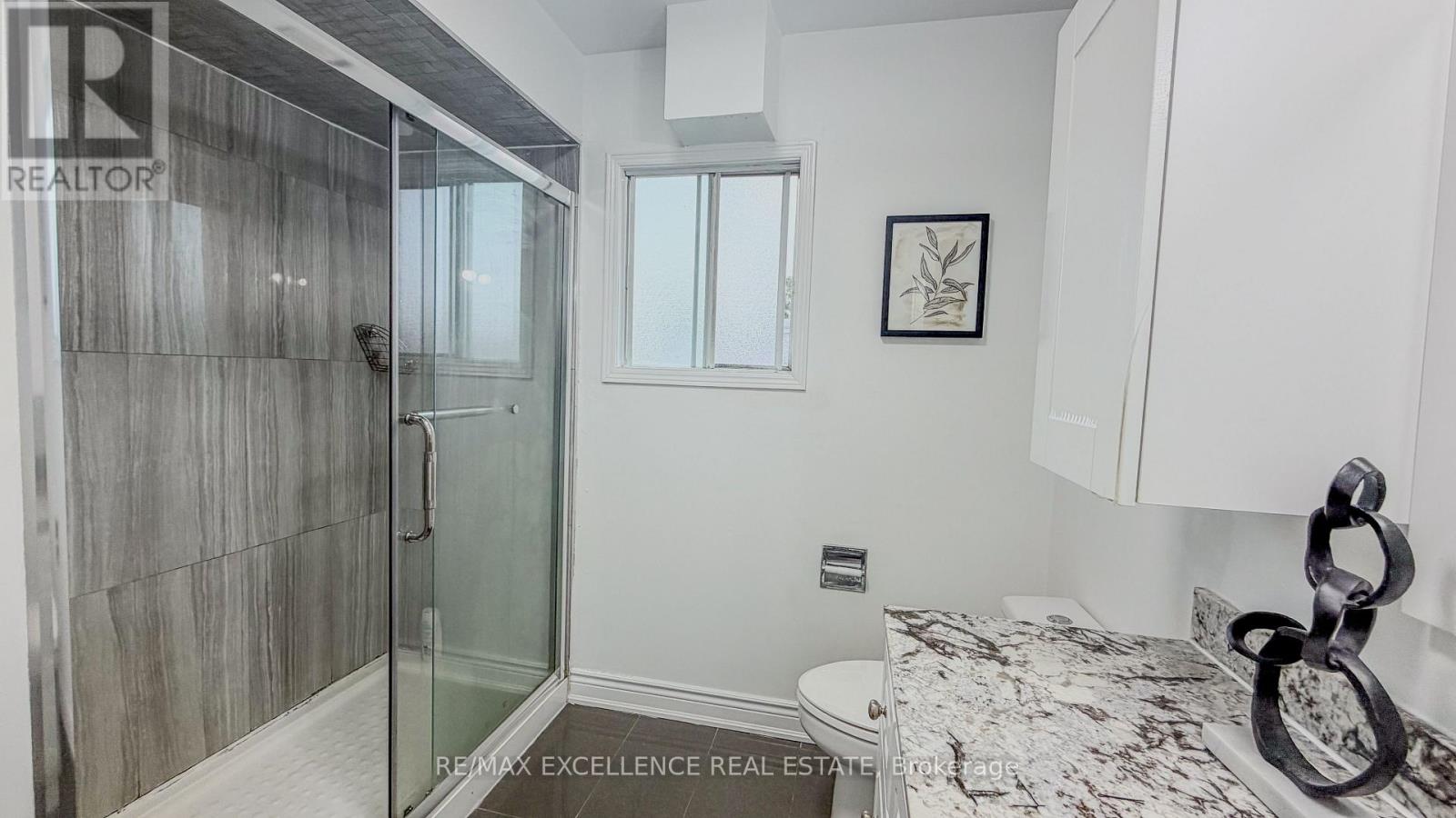 303 HICKORY CIRCLE - 22