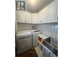 4736 Wild Rose Street, Mississauga, ON L5M5M6 Photo 8