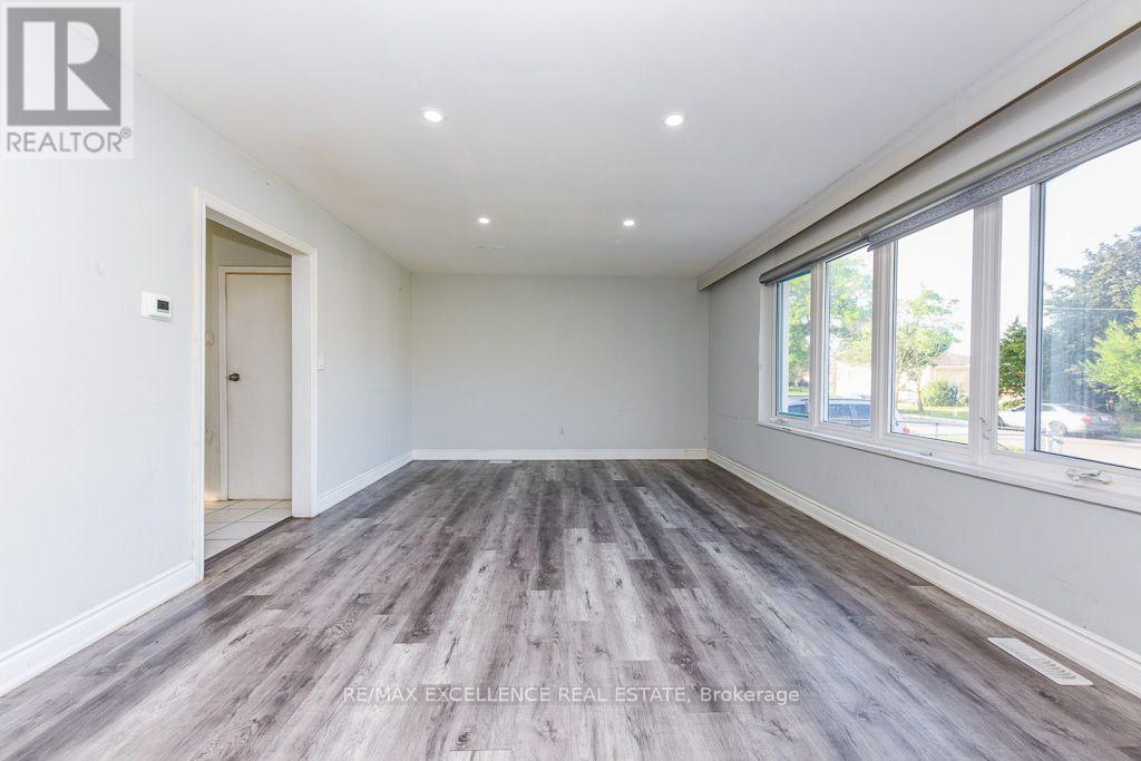 7150 MINOTOLA AVENUE - 5