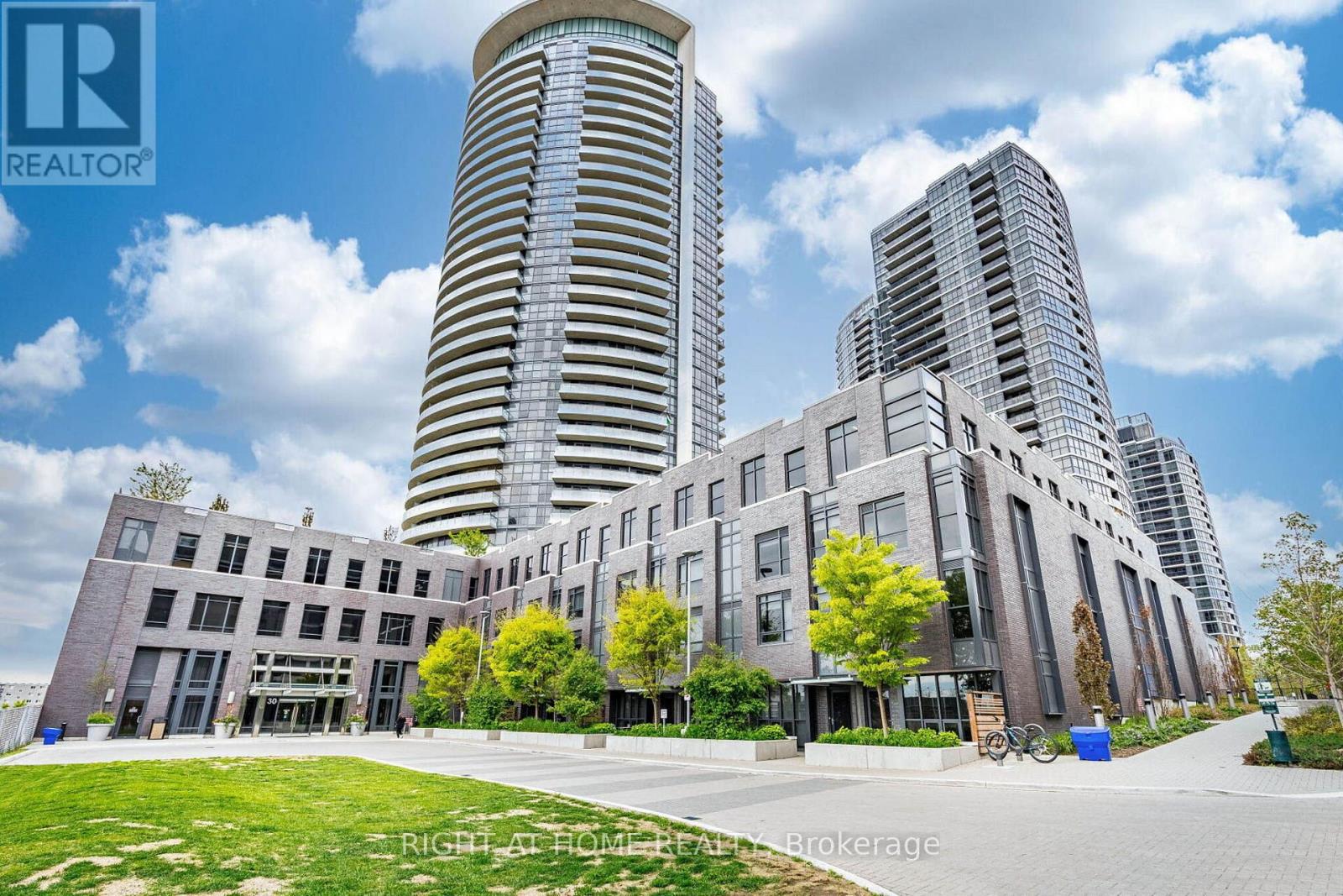 #1309 30 gibbs Road, Toronto (Islington-City Centre West), Ontario, M9B0E4, Toronto (Islington-City Centre West), Ontario — photo 2 of 5