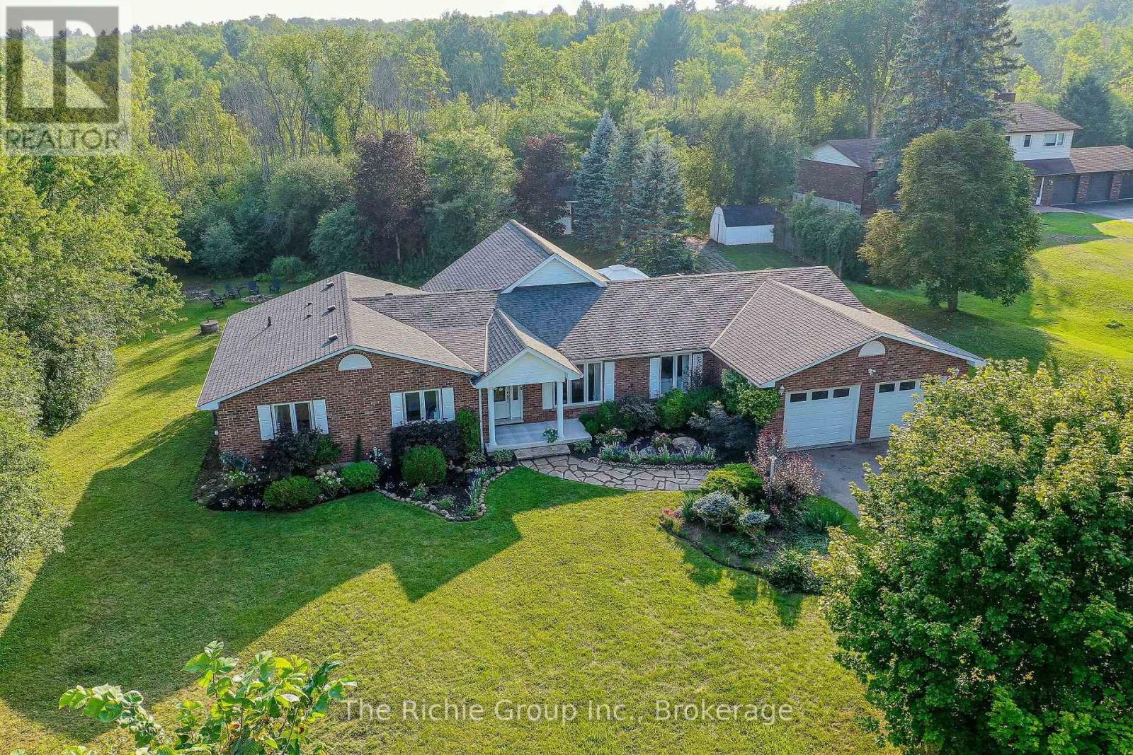 14198 Heritage Road, Caledon, Ontario, L7C1T6, Caledon, Ontario — photo 2 of 5