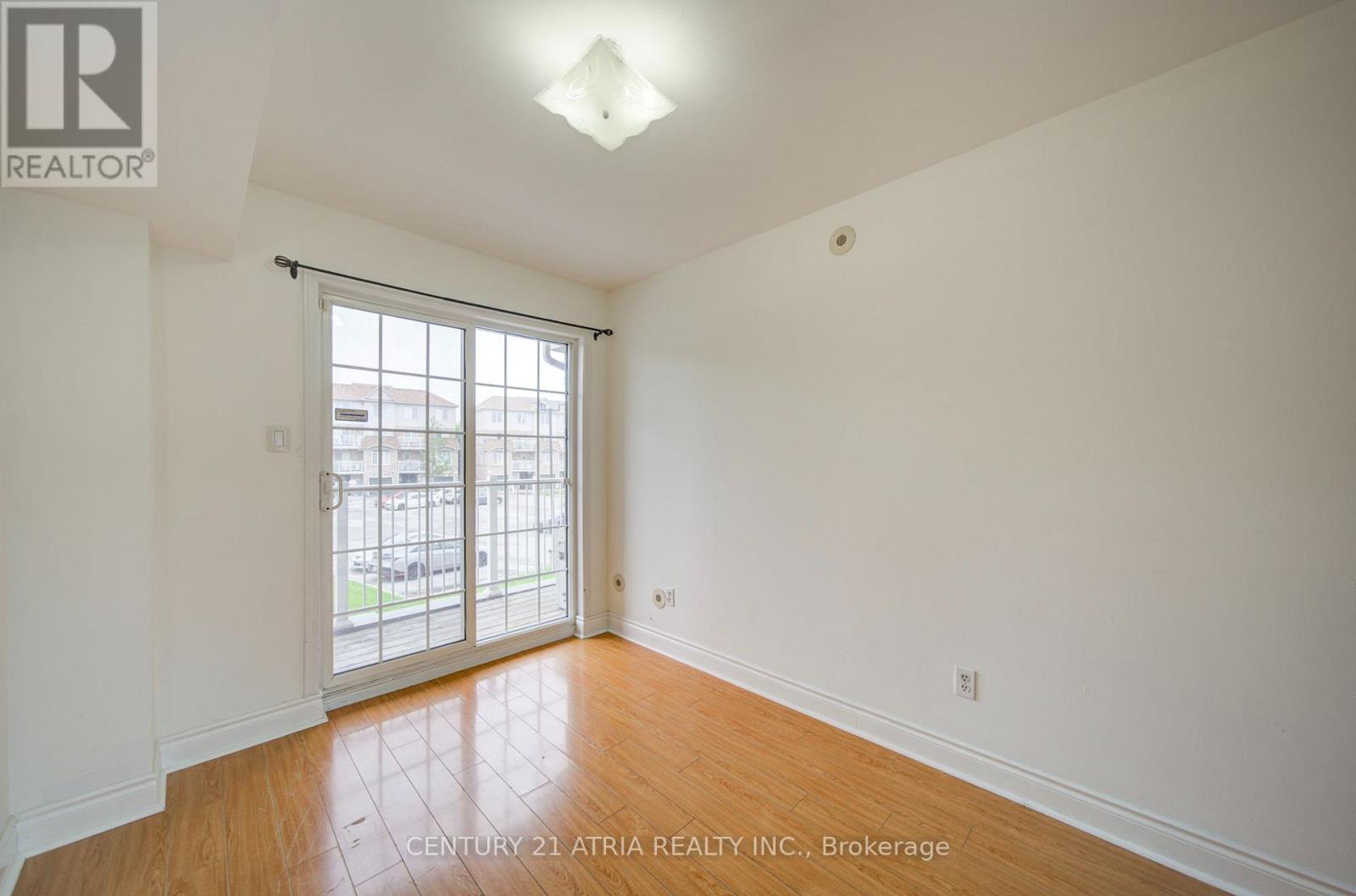 #127 200 MCLEVIN AVENUE - Image 25