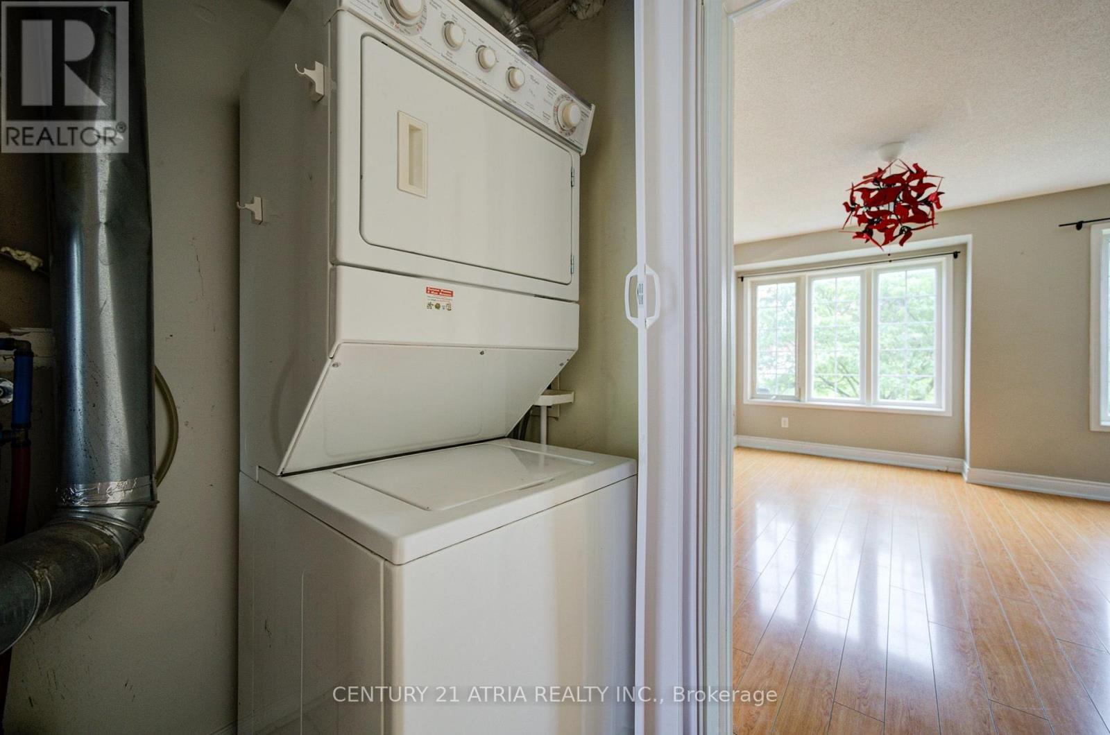 #127 200 MCLEVIN AVENUE - 21