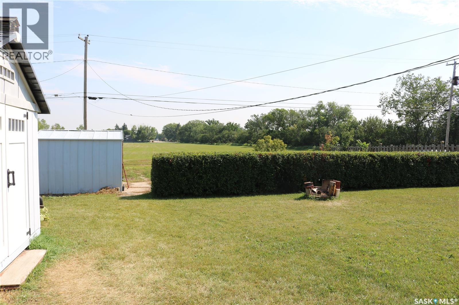 156 Sylvite CRESCENT - 22