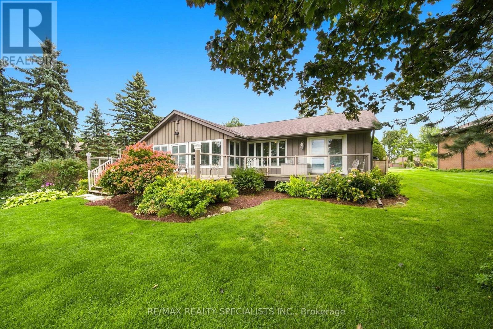 36 THICKETWOOD PLACE - 11