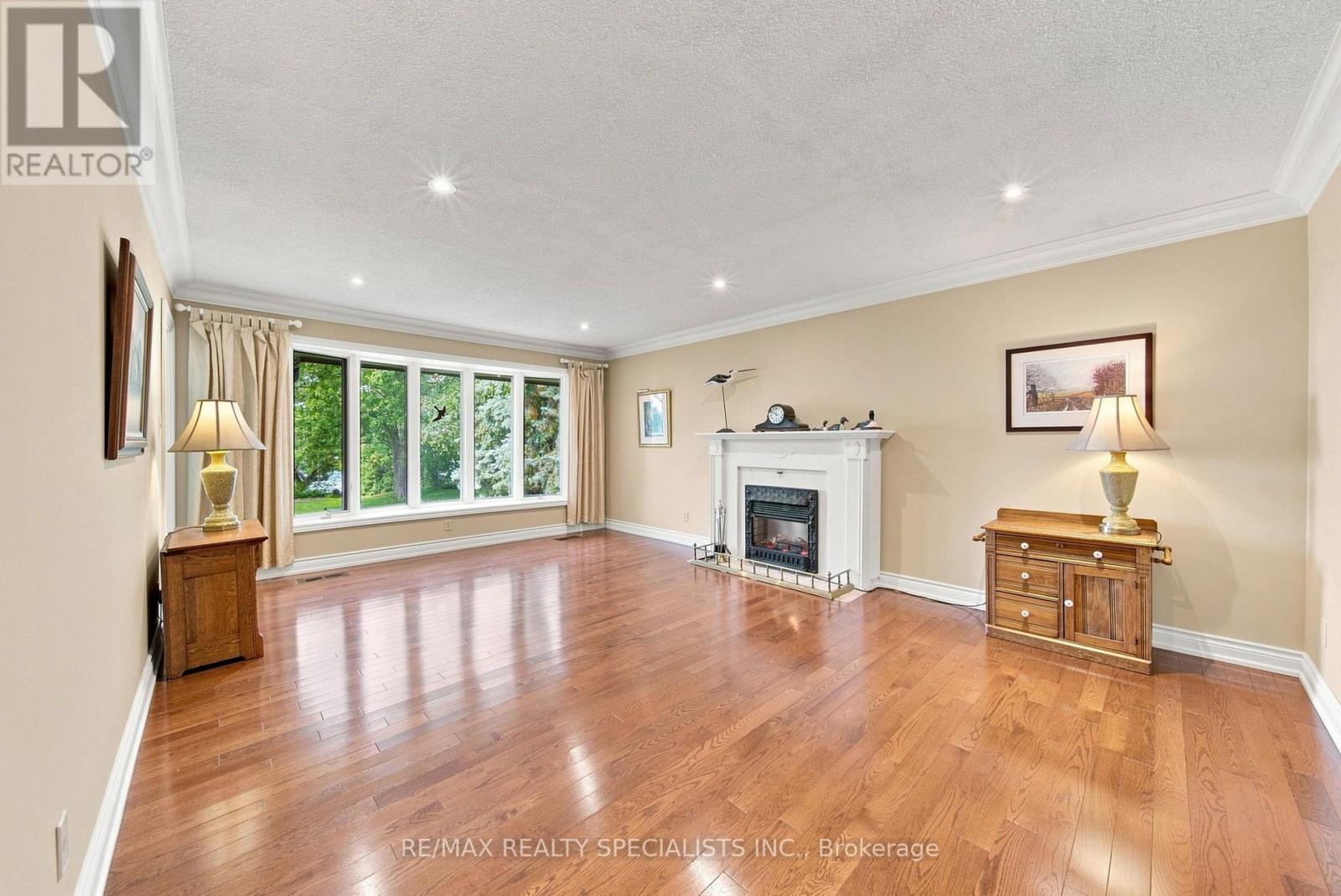 36 THICKETWOOD PLACE - 16