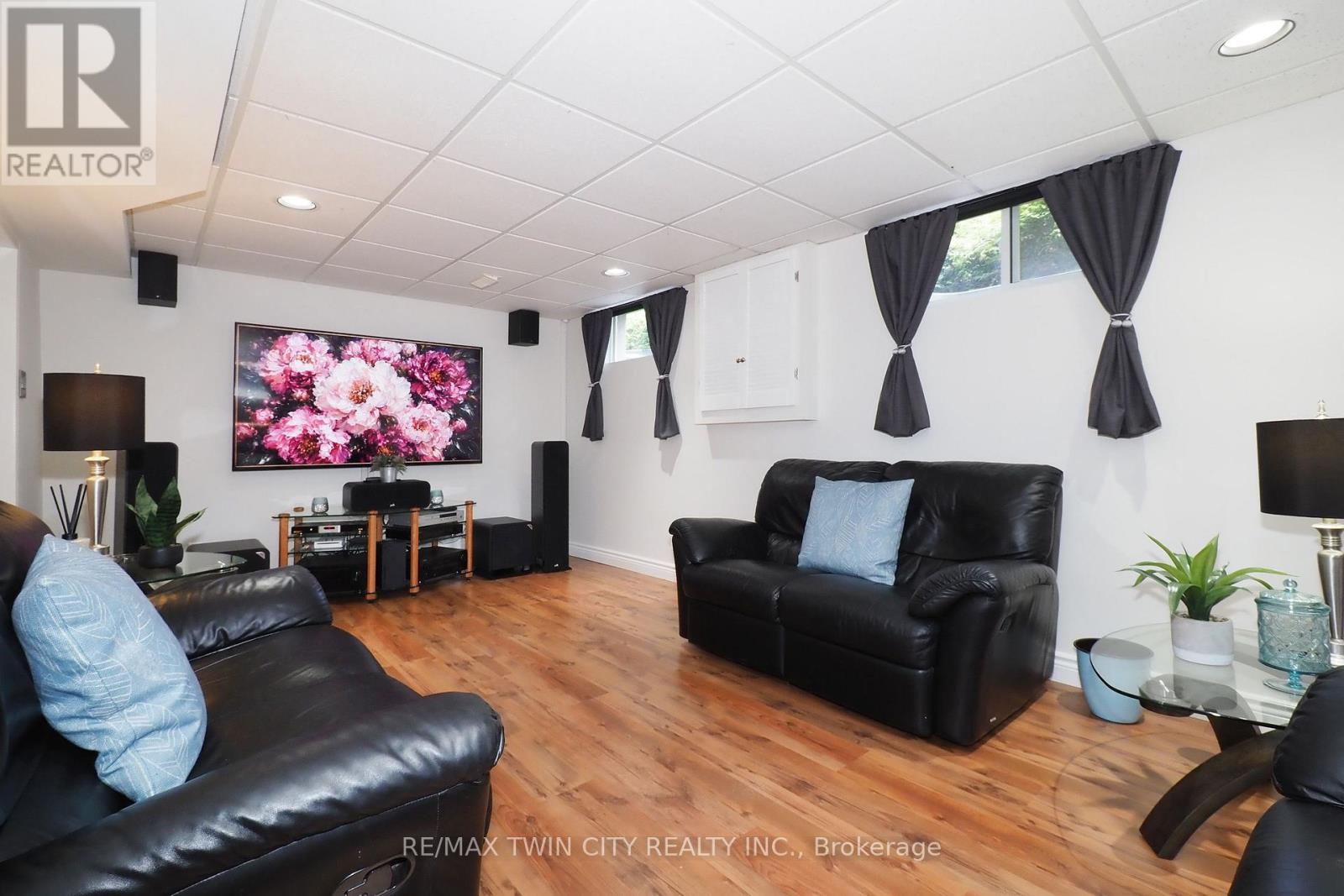 324 COOPER STREET - Image 29