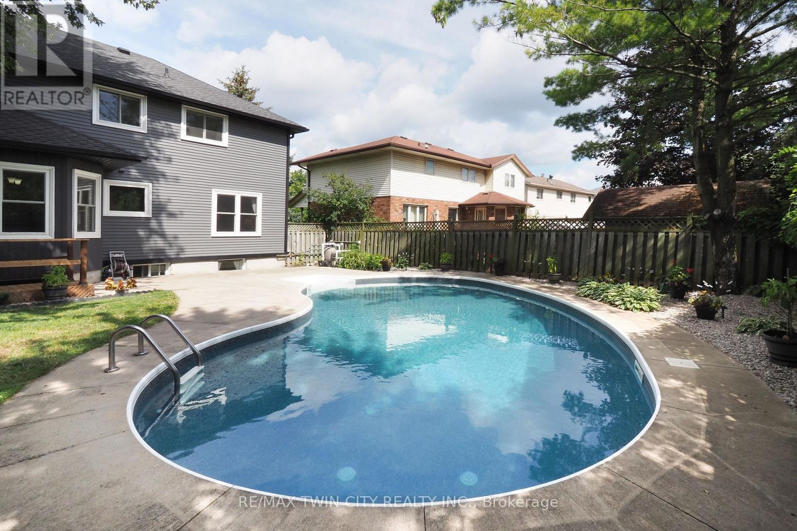 324 COOPER STREET - Image 32