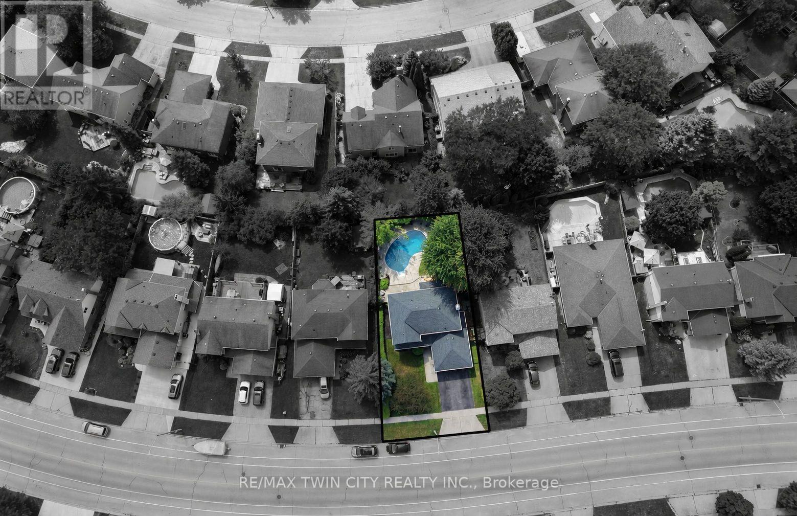 324 COOPER STREET - Image 37