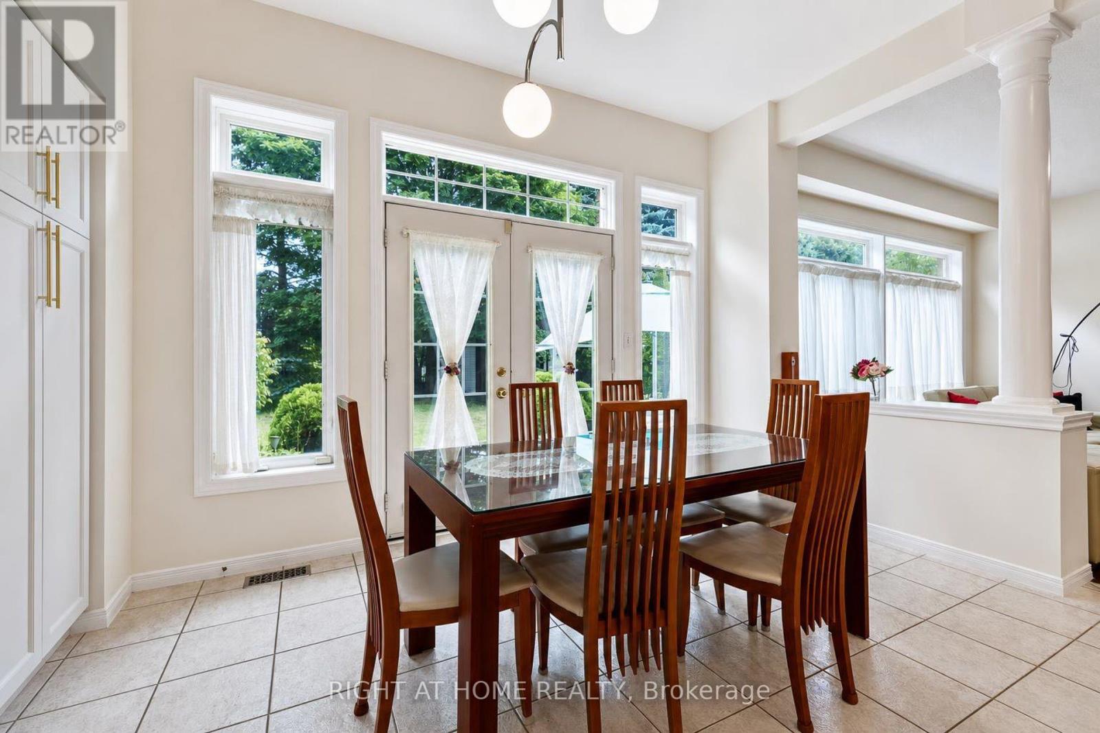 27 THOROUGHBRED BOULEVARD - Image 16
