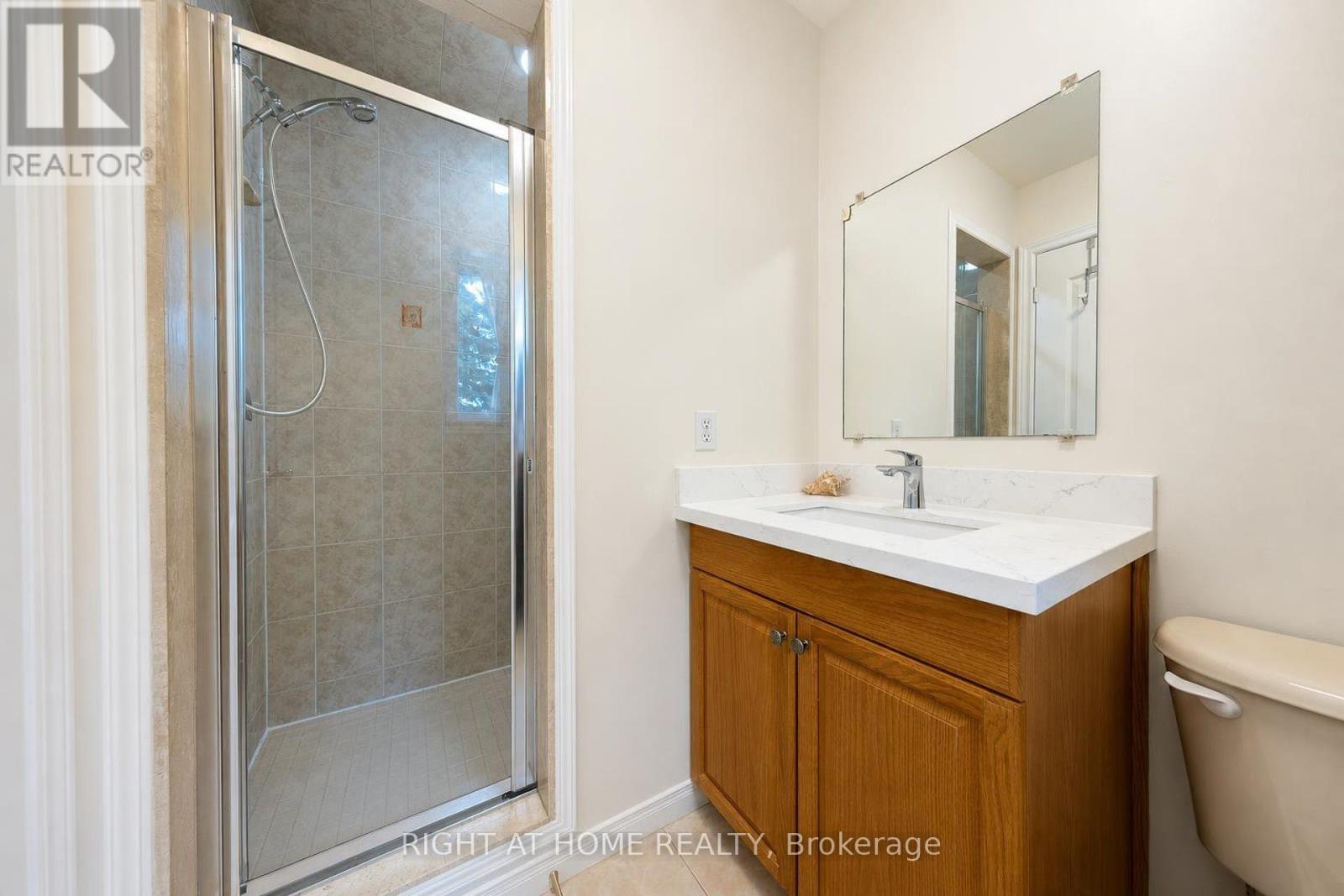 27 THOROUGHBRED BOULEVARD - Image 37