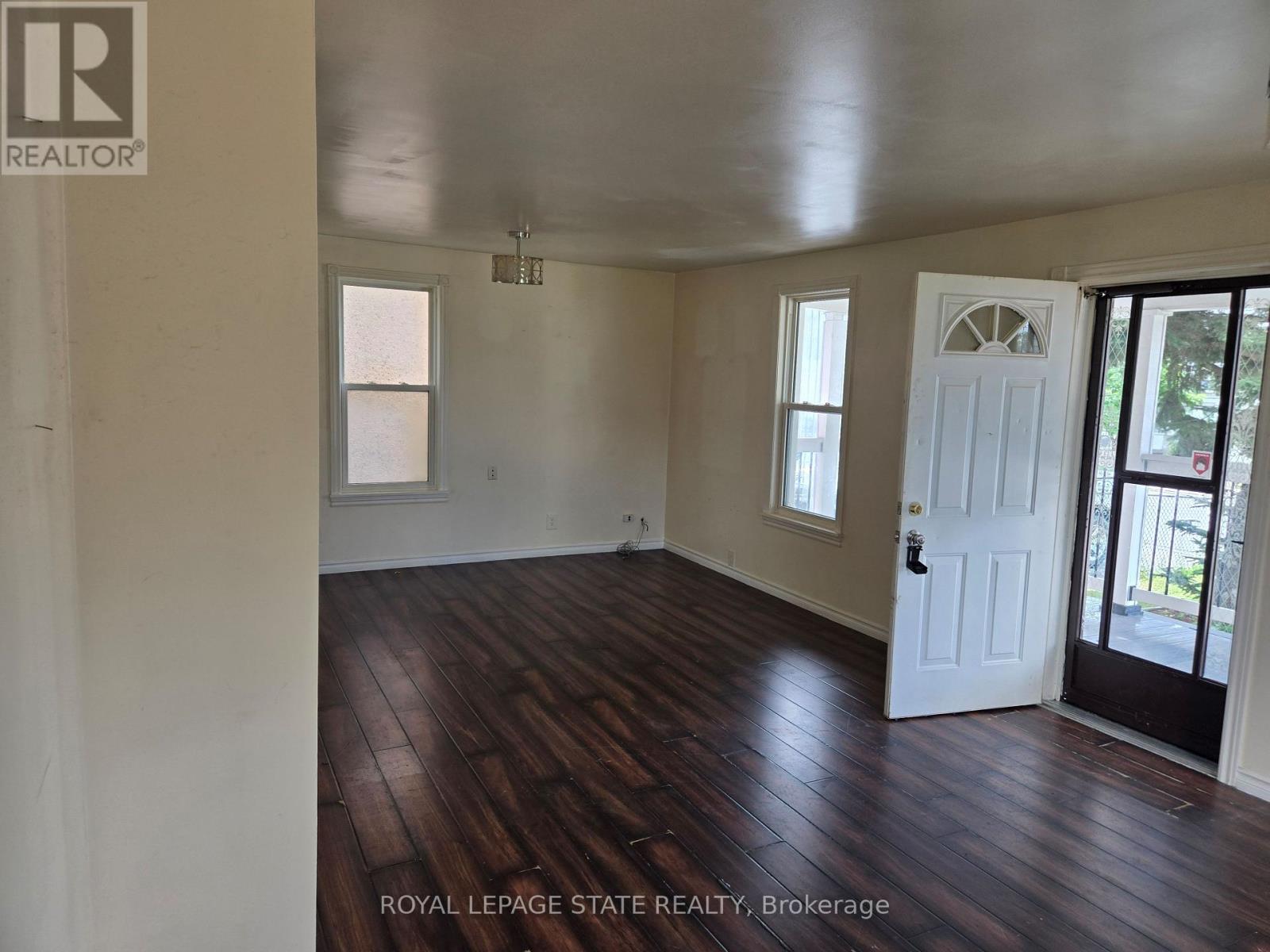 144 BURGAR STREET - 14