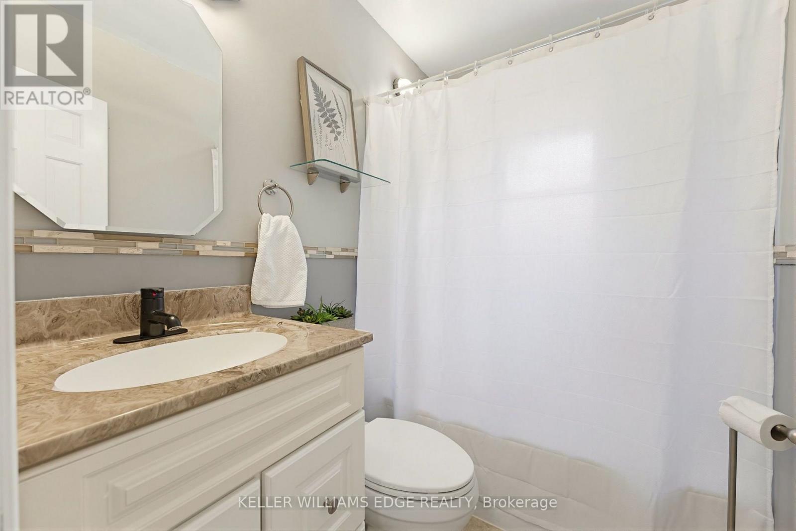 17 BROADMORE AVENUE - 13