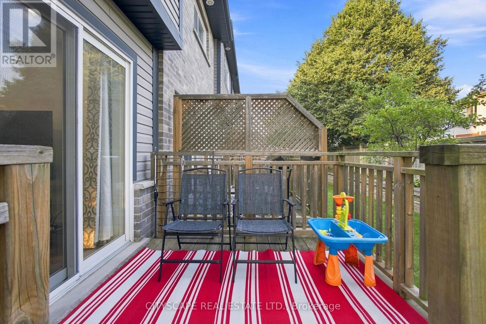 #37 350 DUNDAS STREET S - Image 19