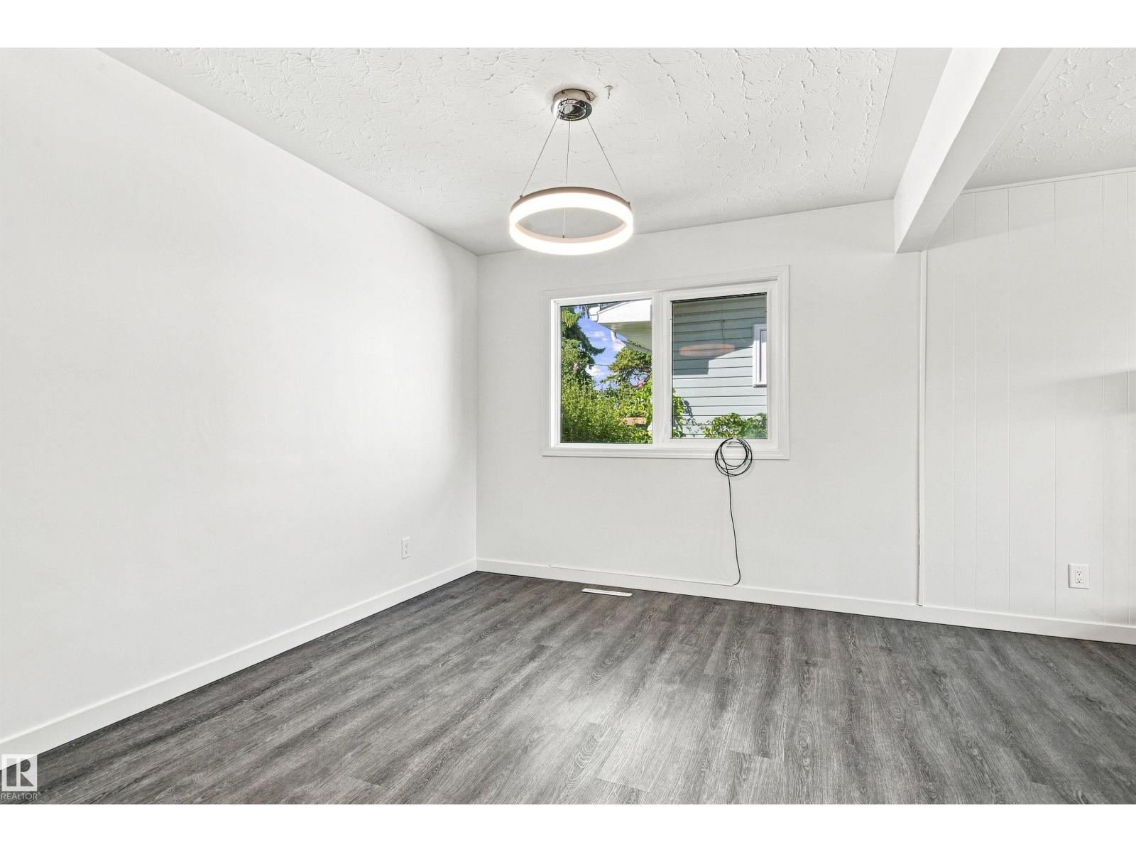 14603 88 AV NW - 16