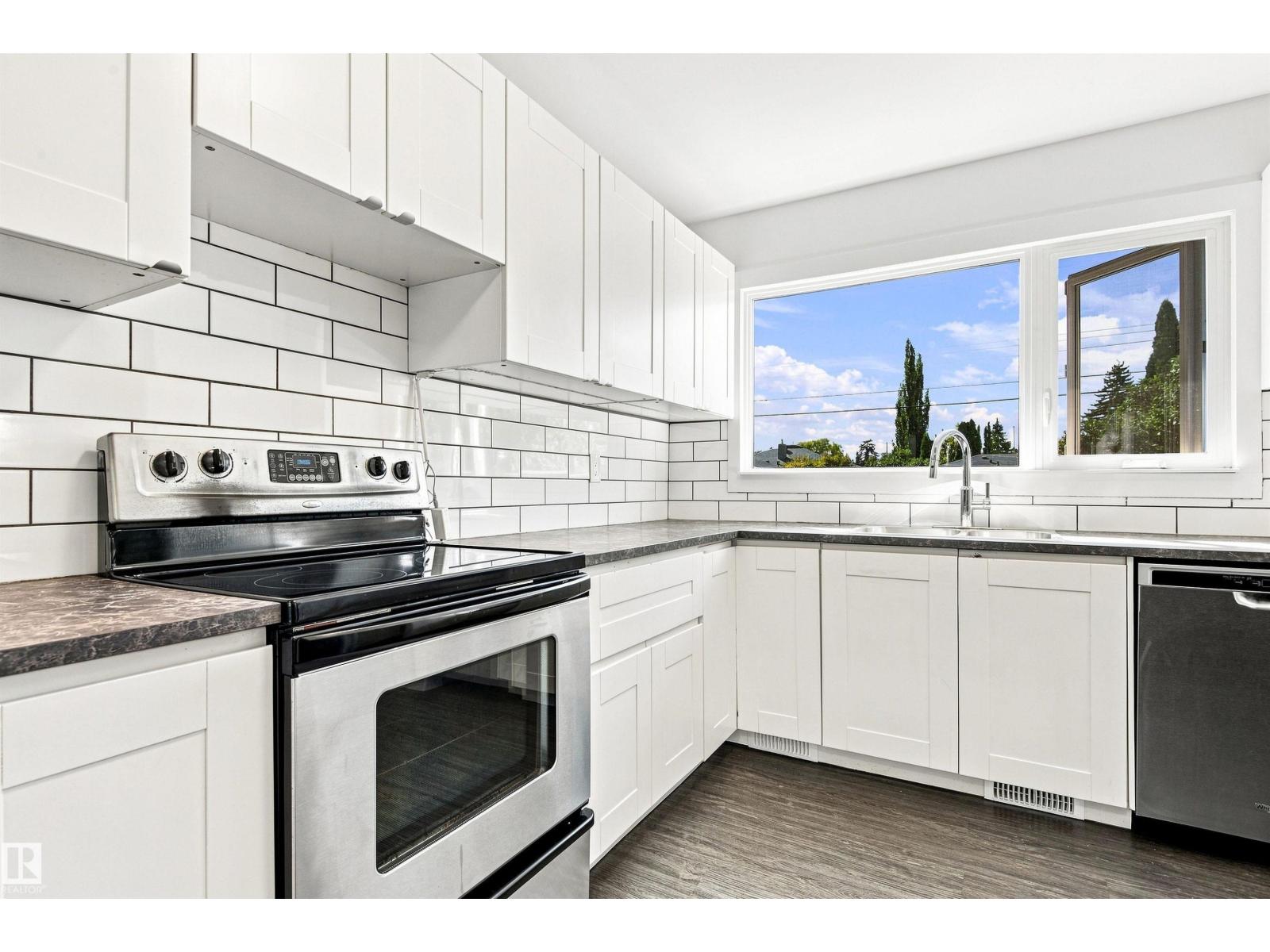 14603 88 AV NW - 19
