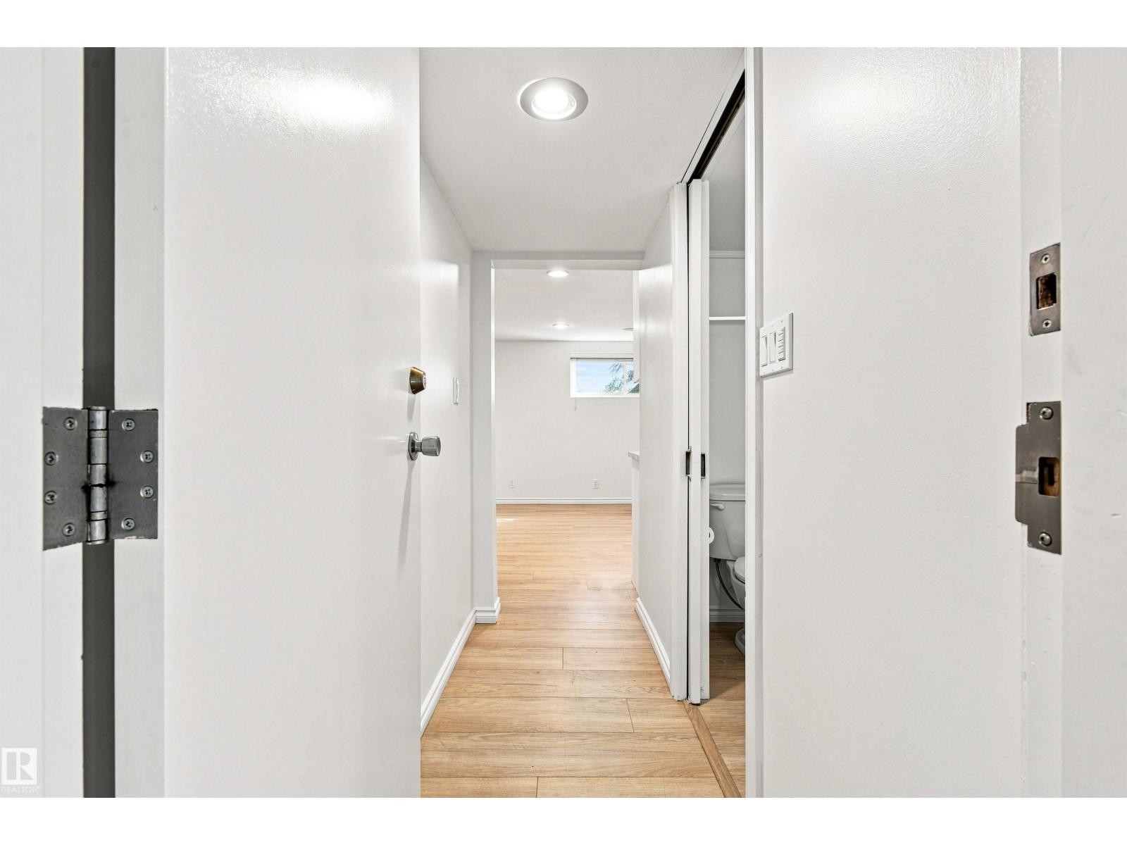 14603 88 AV NW - 38