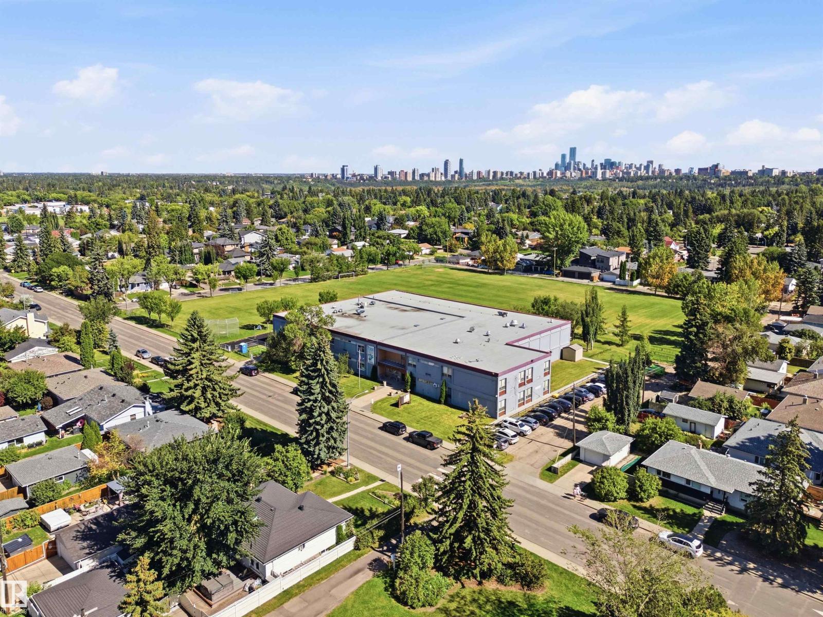 14603 88 AV NW - 68