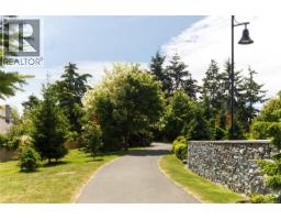 406 4536 Viewmont Ave, Saanich, BC V8Z5L2 Photo 48