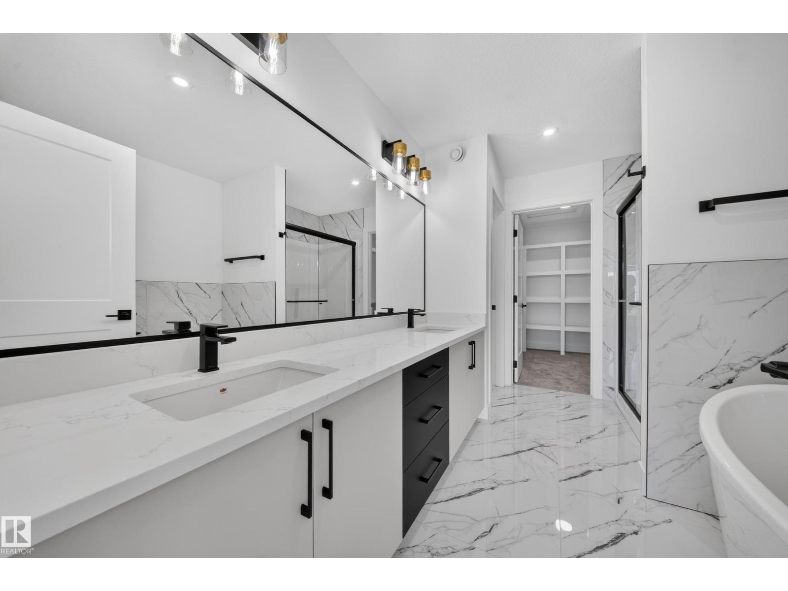 3119 9 ST NW - 23