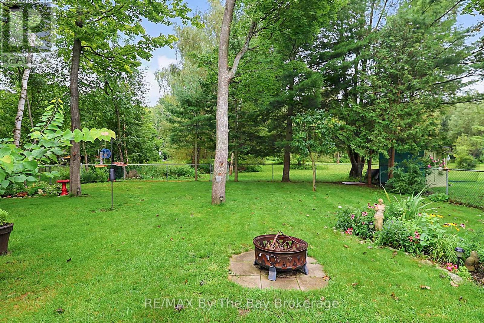 49 ROYAL BEECH DRIVE - Image 3